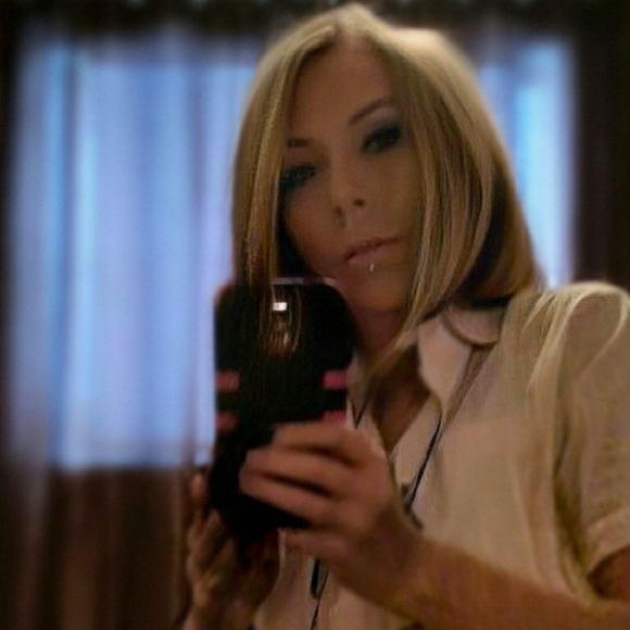 Meet your Posher, Terries Treasures - Picture 1 of 1